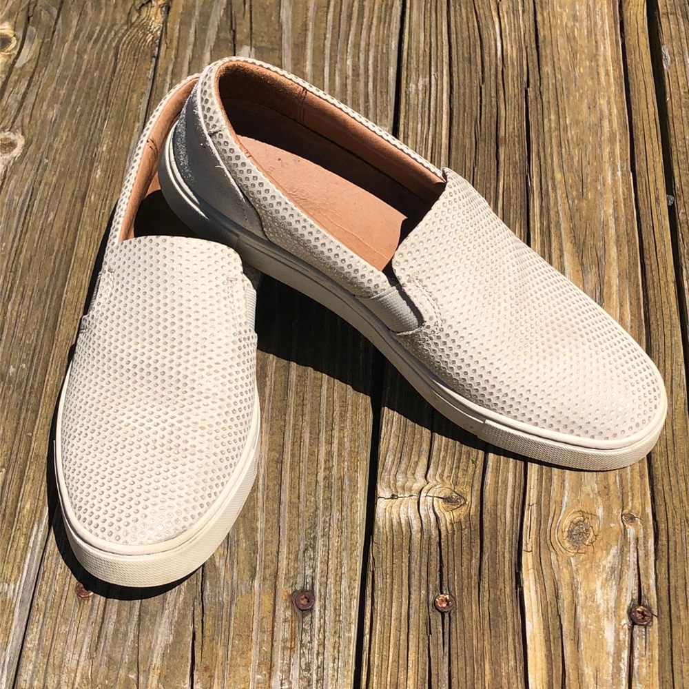 Frye Ivy slip on
